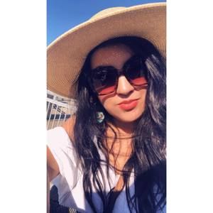 Meet your Posher, Ismene